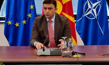 Османи: Внесувањето на Бугарите во Уставот е созревање на процесот, но не пред почетокот на преговорите со ЕУ (КРГ)