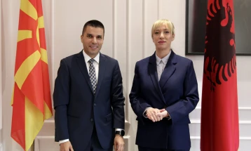 Николовски од Тирана: Продолжуваме да ја продлабочуваме соработката со Албанија