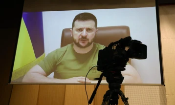 Зеленски се заблагодари за помошта од САД: Ќе добиеме сè што ни е потребно