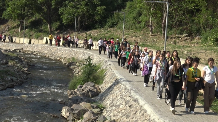 „Пешачењето е здравје“ – заедничка активност на Општина Кочани и Извидничкиот одред „Ластовица“