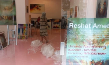 Самостојна изложба на македонскиот уметник Амети во Грац