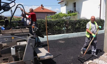 Почна реконструкција на улица во кумановската населба Карпош