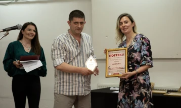 Милчо Мисоски го освои гран-прито на Меѓународниот поетски фестивал „Литературни искри“