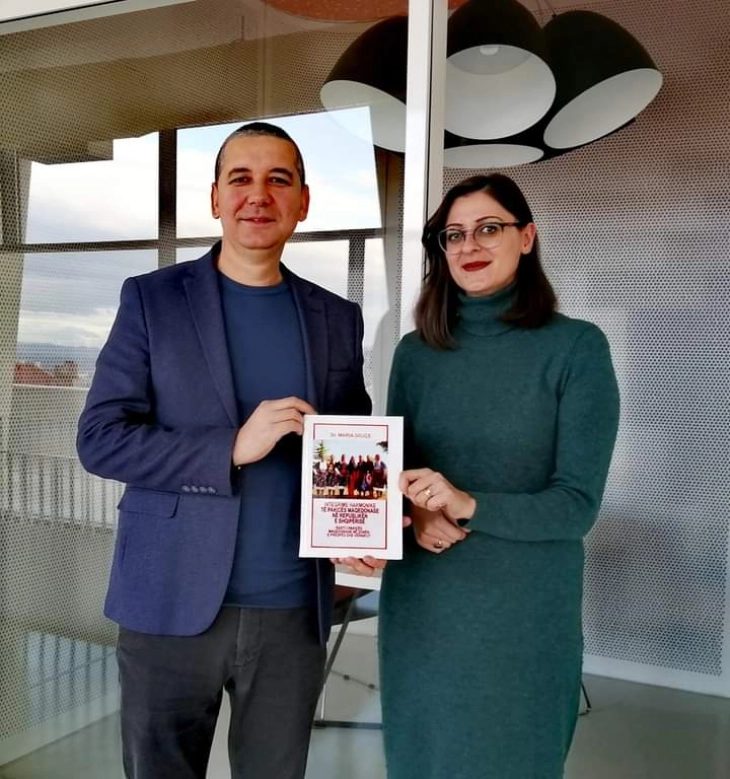 Промоција на книга за Македонците во Албанија на проф. д-р Мариа Дојче