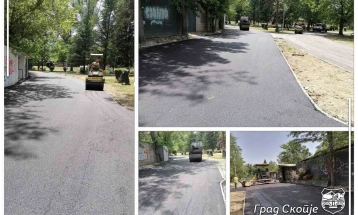 Град Скопје: Се реконструираат и асфалтираат пешачките патеки во Градски парк и Луна парк