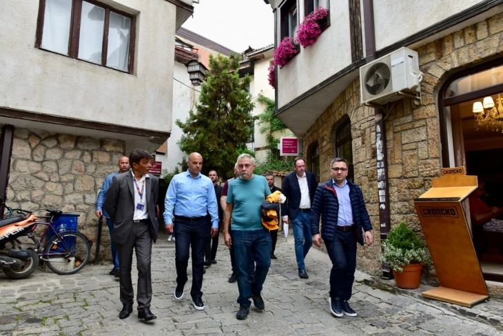 Нобеловецот Кругман во Охрид со Ковачевски и Бесими