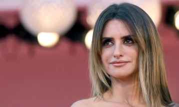 Пенелопе Круз ја доби шпанската Национална филмска награда