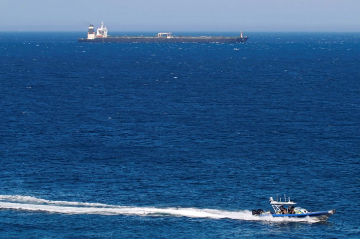 Грчки суд ја укина одлуката за конфискување на иранската нафта од запленет танкер кај Евија