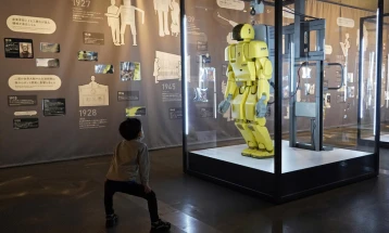 Во Јужна Кореја работниците сѐ повеќе се заменуваат со роботи