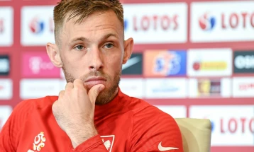Полскиот фудбалер Рибус исклучен од репрезентацијата поради договор со руски клуб