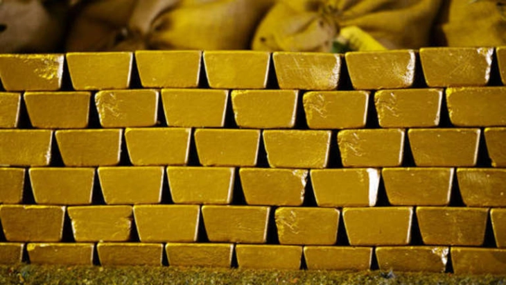 Раст на цената на златото по најавата дека Г-7 ќе забрани увоз од Русија