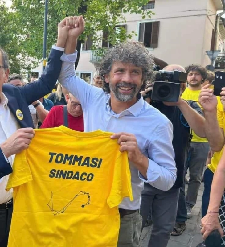 Верона доби поранешен италијански фудбалски репрезентативец за градоначалник