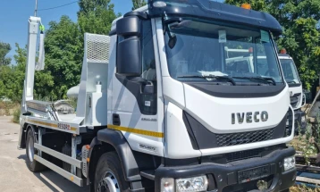 Кумановското претпријатије „Чистота и Зеленило“ доби четири нови возила