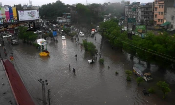 Најмалку шестмина загинати во монсунските дождови во Пакистан