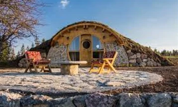 Хобит-куќа за идеален одмор в планина