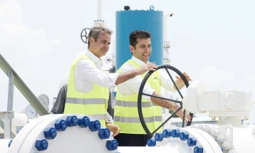 Мицотакис и Петков свечено го отворија гасоводот ИГБ што ги побрзува Грција и Бугарија
