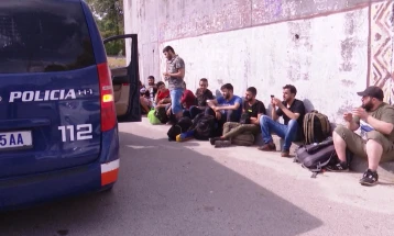 Во Албанија минатата година азил побарале 2.533 лица, главно Авганистанци