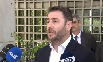 Лидерот на грчката партија ПАСОК- КИНАЛ пријави обид за следење на неговиот мобилен телефон