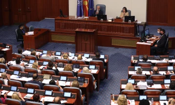 За предлогот Хисни Исмаили да биде нов потпретседател на Собранието ќе се гласа по одморите