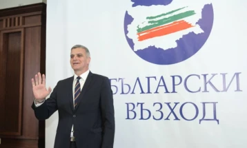 ВМРО-БНД им нуди на Слави Трифонов и поранешниот в.д. премиер на Бугарија Стефан Јанев да се појават заедно на парламентарните избори