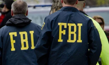 ФБИ заплени документи од имотот на Трамп на Флорида