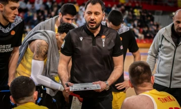 Висок пораз на македонските кошаркари на гостувањето во Бар