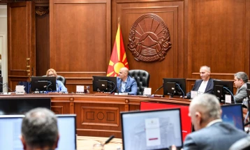 Превозот на стока меѓу Северна Македонија и Украина ќе се врши без дозволи, одлучи Владата