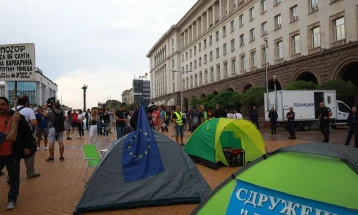 Демонстрантите во Софија бараат оставка од Христов поради преговорите со „Газпром“