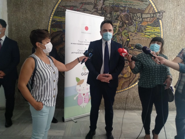 ГОБ „8 Септември“ доби софистицирани медицински апарати од Јапонската амбасада во Скопје