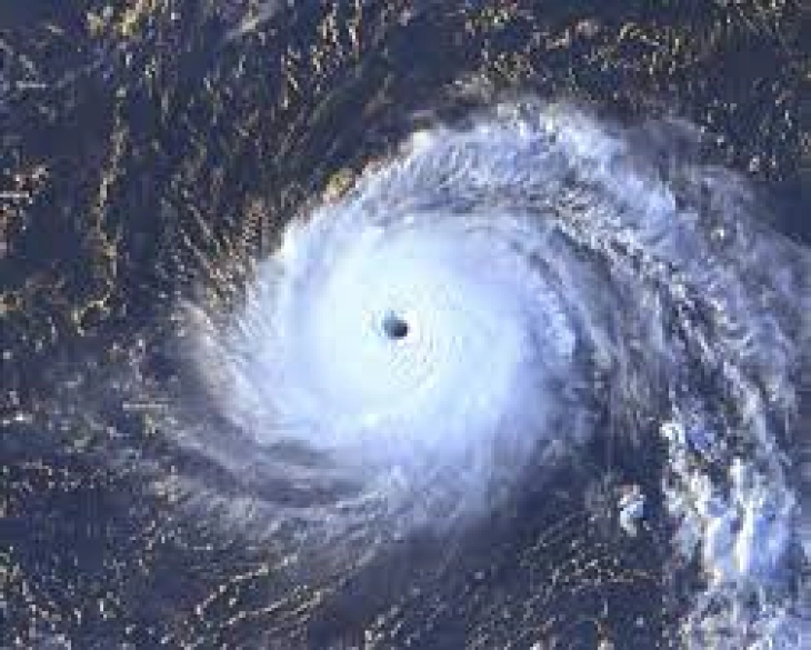 Тајфунот Хинамнор ги погоди Кина, Јапонија и Тајван