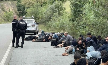 Повторно приведени две групи Сиријци кои се обиделе илегално да транзитираат низ Бугарија