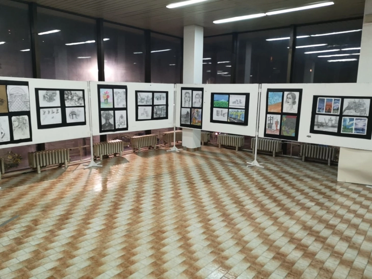 Годишна изложба на дела од ликовното студио во НУ Центар за култура Крива Паланка