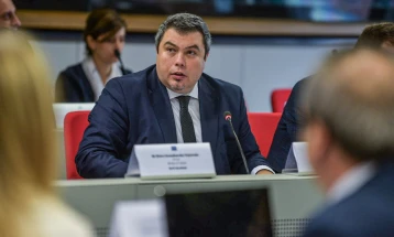 Маричиќ: Реформата на јавната администрација е важна за напредок кон ЕУ