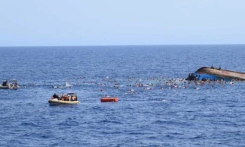 Нов биланс од бродската несреќа кај Сирија, 34 загинати мигранти