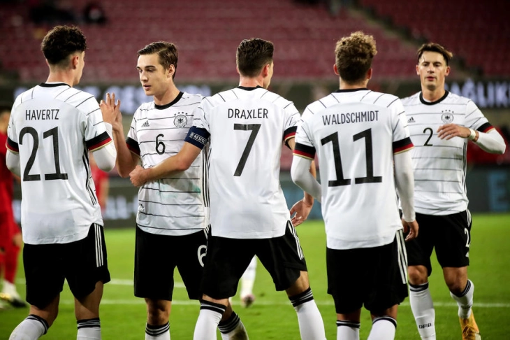 Секој фудбалер на Германија ќе добие по 400 илјади евра за победа на СП 2022