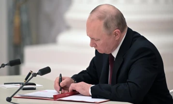 Лидерите на Луганск и Херсон од Путин бараат приклучување кон Русија