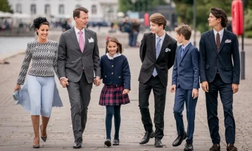 Данскиот принц Јоаким изрази незадоволство од одземањето на титулите на неговите деца