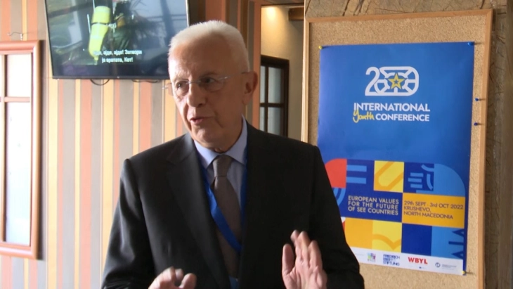 Теговски: Решение за проблемот со ветата во ЕУ е укинување на едногласното одлучување