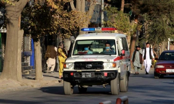 Две жртви, 18 повредени во експлозија во џамија во Кабул