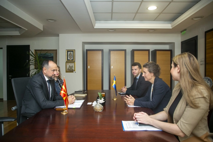 Вицепремиерот Битиќи се сретна со новата амбасадорка на Шведска, Ами Ларсон Џеин