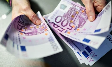 Во Шпанија откриена работилница за лажни евра пласирани на пазарот, вклучително и Албанија