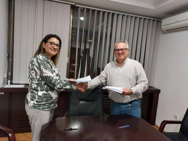 Потпишан Колективниот договор помеѓу Министерството за труд и социјална политика и СОНК