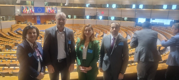 Пратеникот Снопче учествуваше на средбата на млади лидери организирана од страна на Европскиот парламент во Брисел