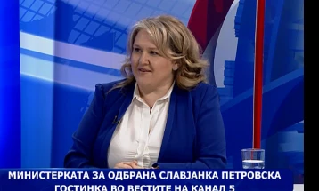 Петровска: Потпишан е договорот за набавка на системот за противвоздушна одбрана од Франција