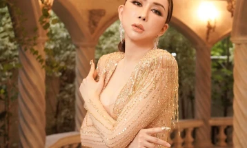 Милијардерка од Тајланд го купи „Мис универзум“ за 20 милиони долари