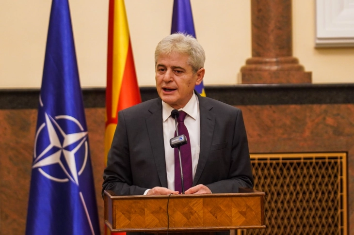 Ahmeti: Ta pranojmë pakicën bullgare në Kushtetutë, asgjë e keqe nuk do t'i ndodh shtetit