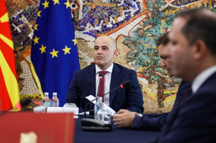 Kryeministri Kovaçevski mori pjesë në seancën e Këshillit të Sigurisë