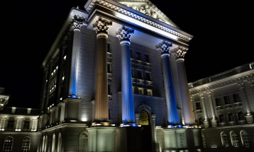 Ndërtesat e Qeverisë dhe MPJ-së ndriçohen me ngjyrat e Bashkimit Evropian