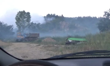 Vazhdon shuarja e zjarrit në fshatin e Dellçevës, Oçipallë