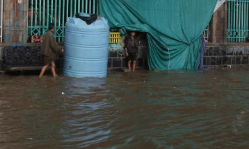 Në vërshimet në Jemen jetën e humbën 10 njerëz